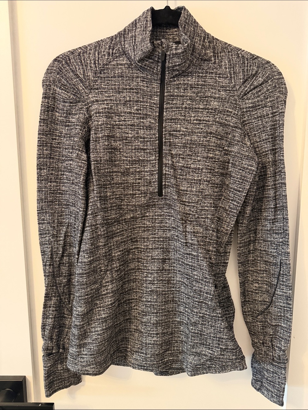 lululemon athletica Gray Marled Long Sleeve Pullover